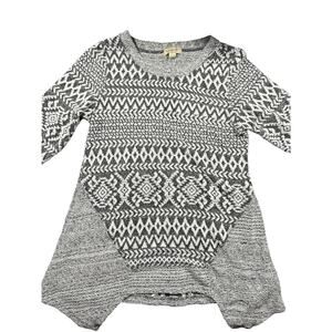 One World Black & White Crew Neck Sweater Lightweight Size Small